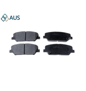 Колодки тормозные передние Hyundai Solaris, Accent, Kia Rio, (STR), GK0500